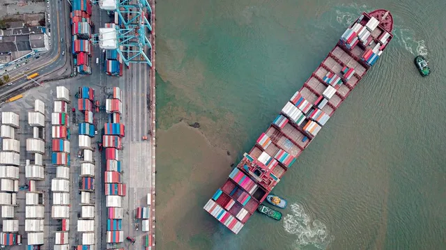 shipping-gb9faa6b78_1920-1536×863